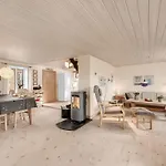 Ali - 75m From The Sea By Interhome Tatil Evi *