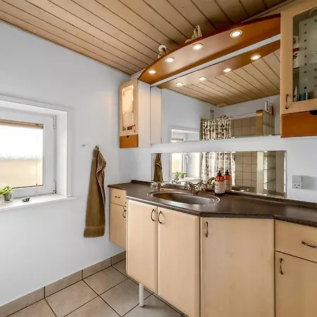 Ali - 75m From The Sea By Interhome Feriehus *